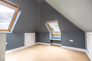 Photo 15- click for photo gallery